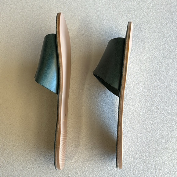 Matisse Diego Flats Sandals Green. size 6 - Picture 2 of 4